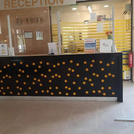 Royal Sun 公寓式酒店 阳光海滩